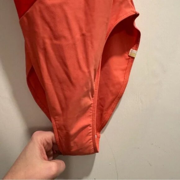 Summersalt The Marina One Piece Swimsuit Red 4 Summer Beachy Fourth of July 4th - Picture 7 of 11